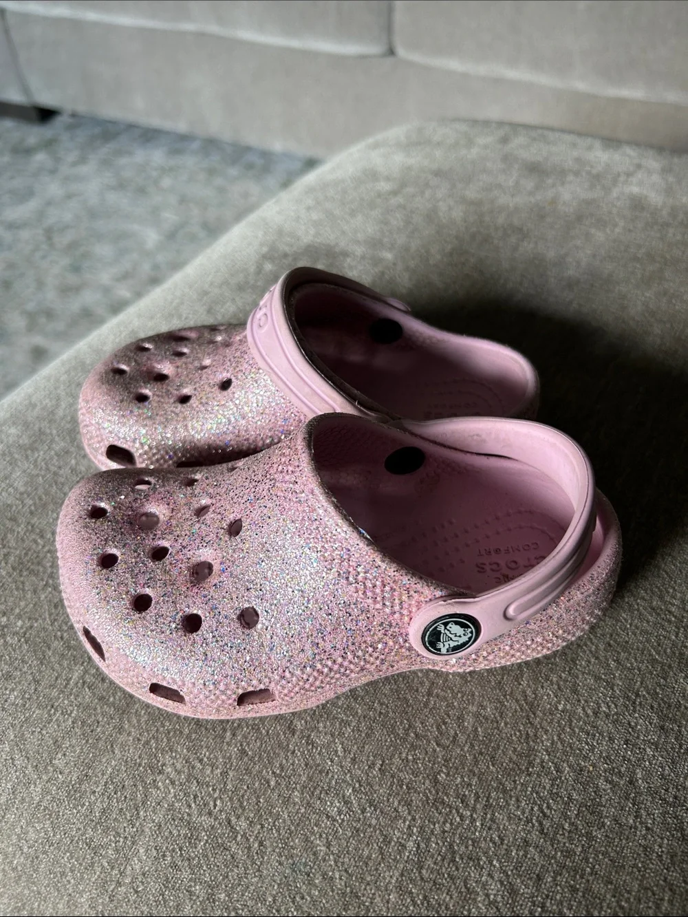 CROCS Kids Glitter Classic Clog in Light Pink